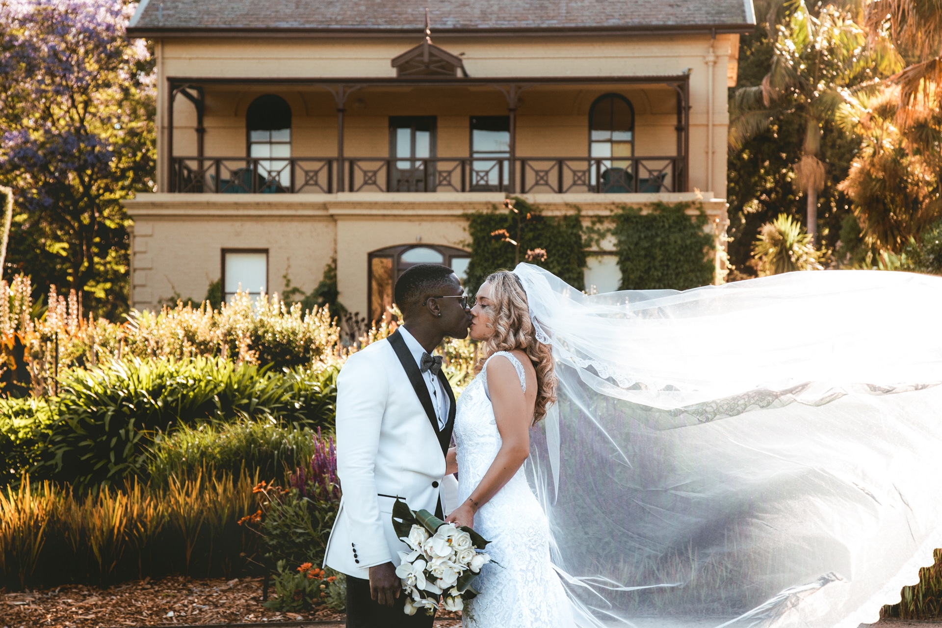 Melbourne Botanical Garden Wedding Photography